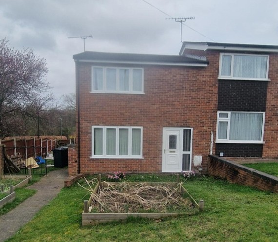 Air source heat pump installation, Ripley, Derbyshire