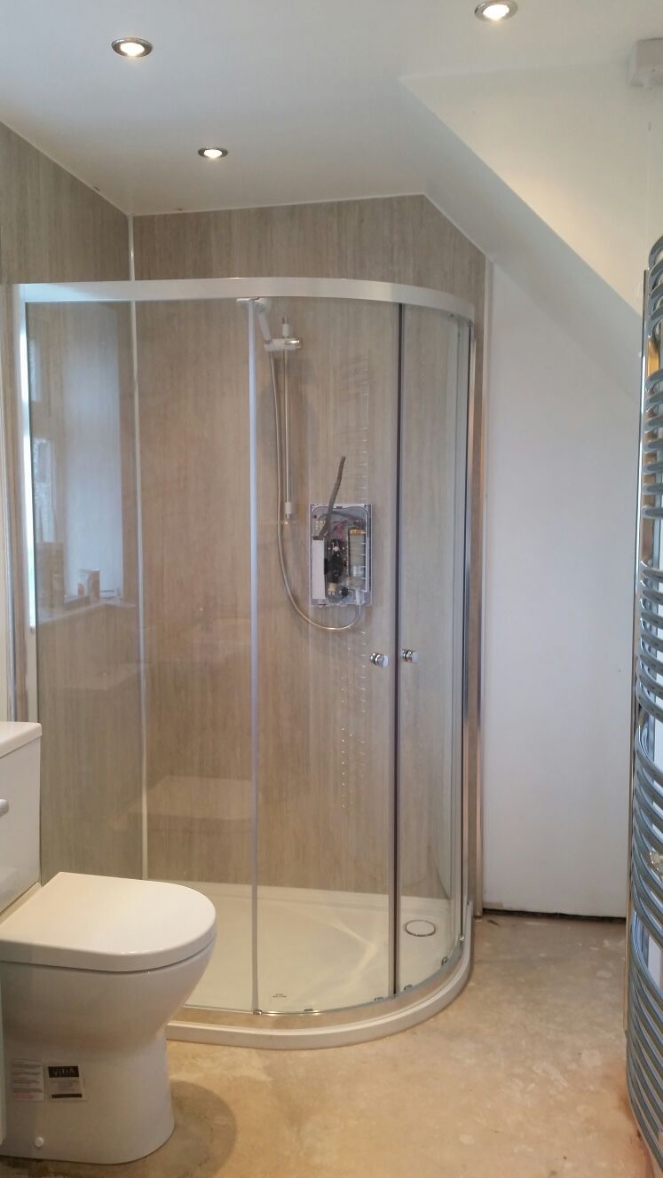 Kitchen and bathroom installation by Henman Dunn