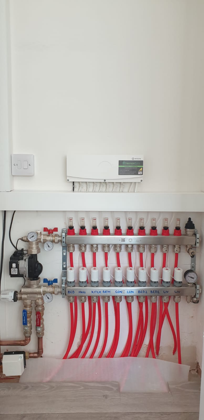 Underfloor heating installation by Henman Dunn